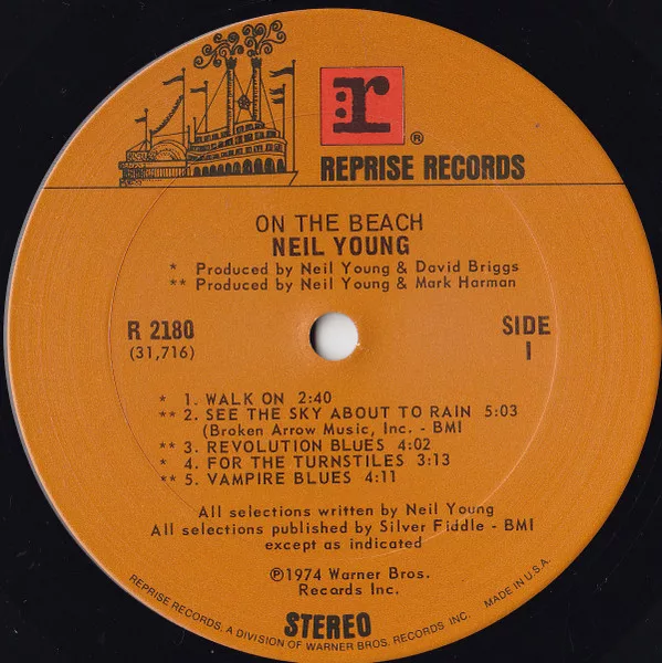 Neil Young - On The Beach (US) 4 Neil Young - On The Beach (US) - Image 4
